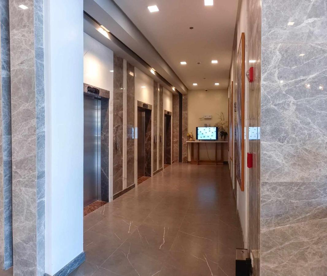 1Br With Extra Room At One Regis- Megaworld باكولود المظهر الخارجي الصورة