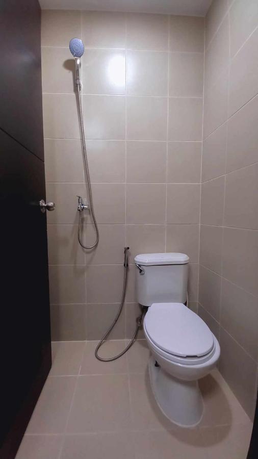 1Br With Extra Room At One Regis- Megaworld باكولود المظهر الخارجي الصورة